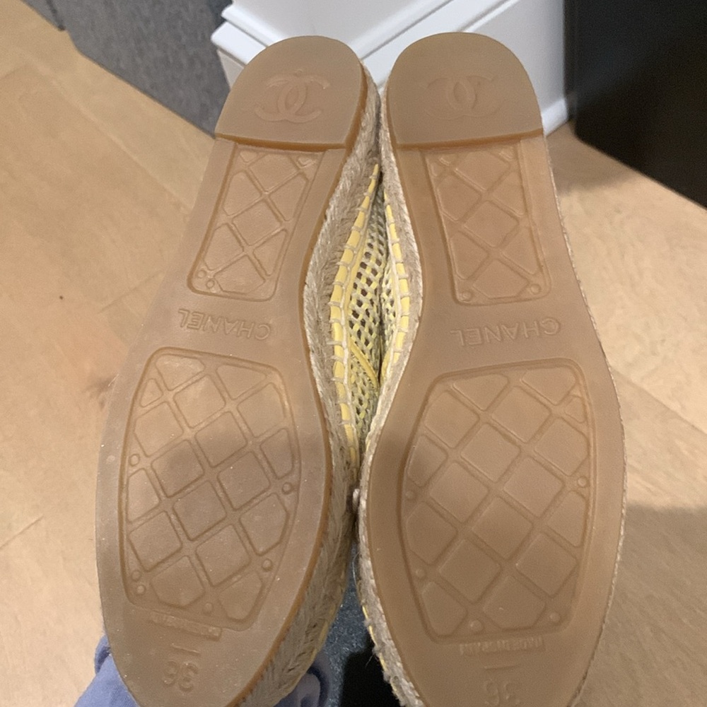 Chanel Espadrilles size 36 - Picture 3 of 3